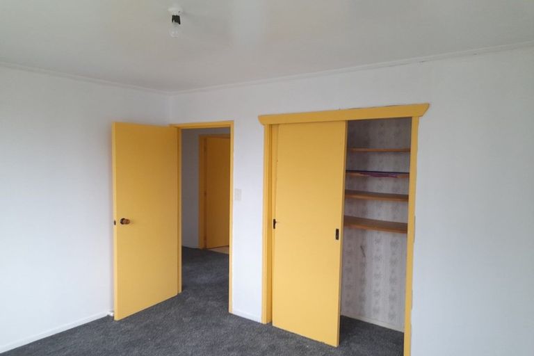 Photo of property in 3/3 Etherton Drive, Weymouth, Auckland, 2103