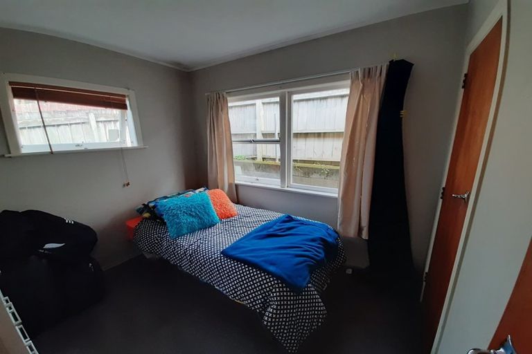 Photo of property in 22 Mason Street, New Lynn, Auckland, 0600
