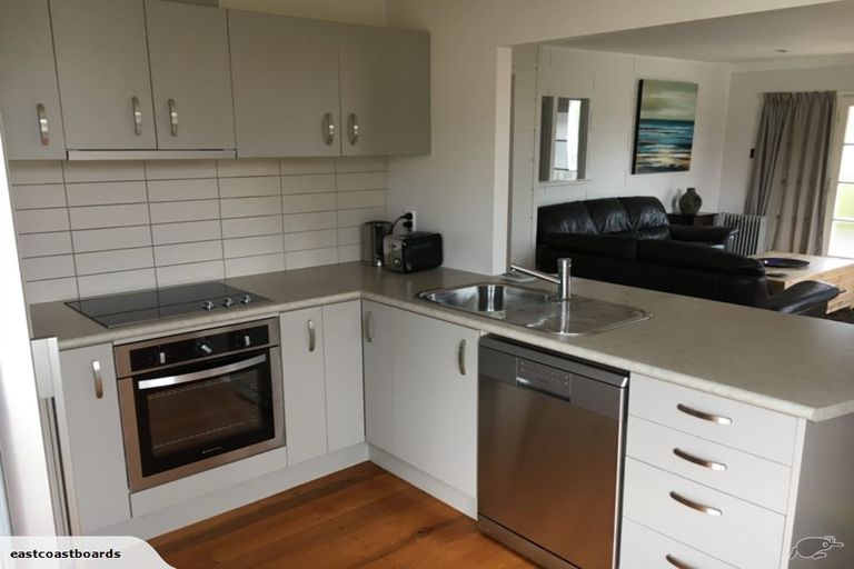 Photo of property in 113 Brightside Road, Stanmore Bay, Whangaparaoa, 0932