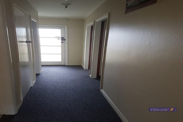 Photo of property in 3 Hillary Crescent, Upper Riccarton, Christchurch, 8041