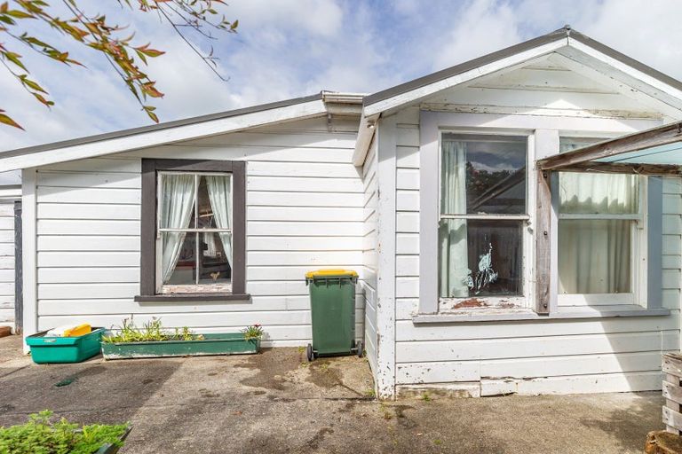 Photo of property in 49 Honi Taipua Street, Manakau, Levin, 5573