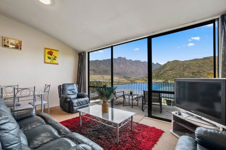 Photo of property in Elkridge Apartments, 14/64 Marina Drive, Frankton, Queenstown, 9300