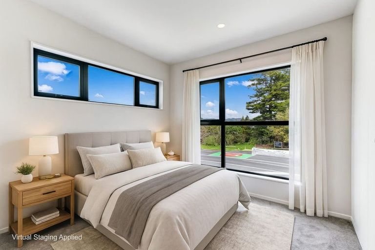 Photo of property in 2/155 Te Atatu Road, Te Atatu South, Auckland, 0610