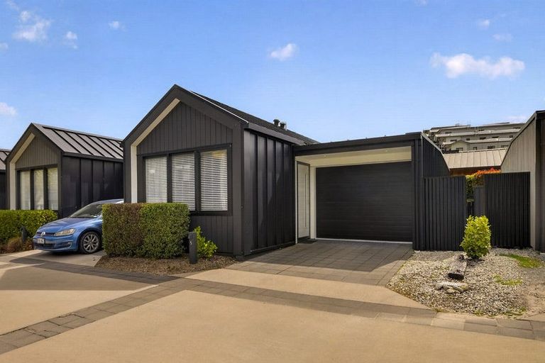 Photo of property in 5/39 Cherry Blossom Avenue, Frankton, Queenstown, 9300