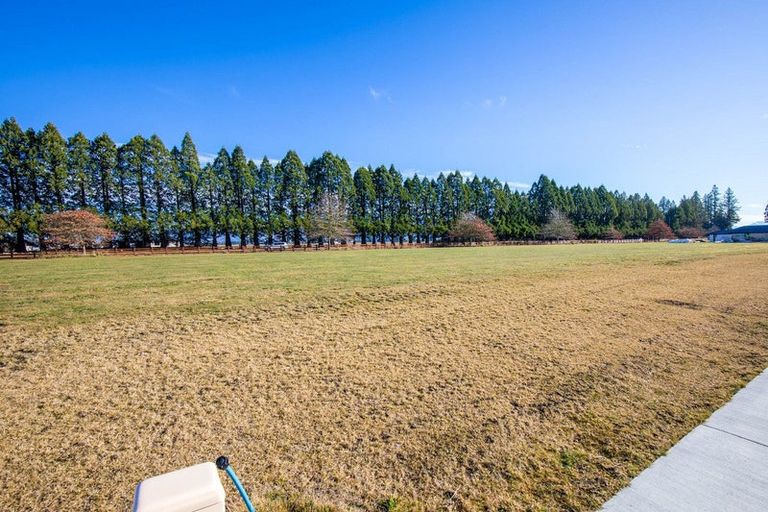 Photo of property in 56 Memorial Crescent, Methven, 7730