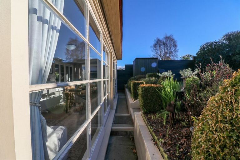 Photo of property in 5 Cameron Street, Seaview, Timaru, 7910