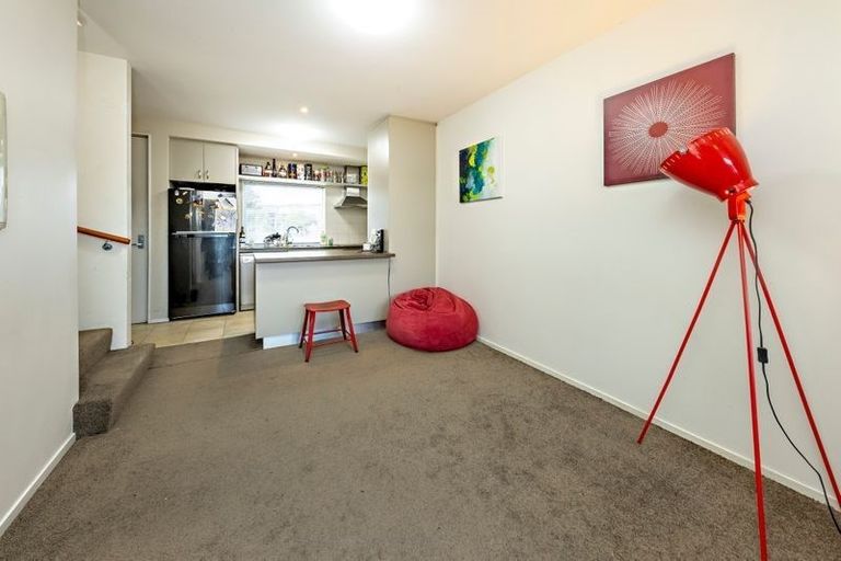 Photo of property in 12 Opito Way, East Tamaki, Auckland, 2013