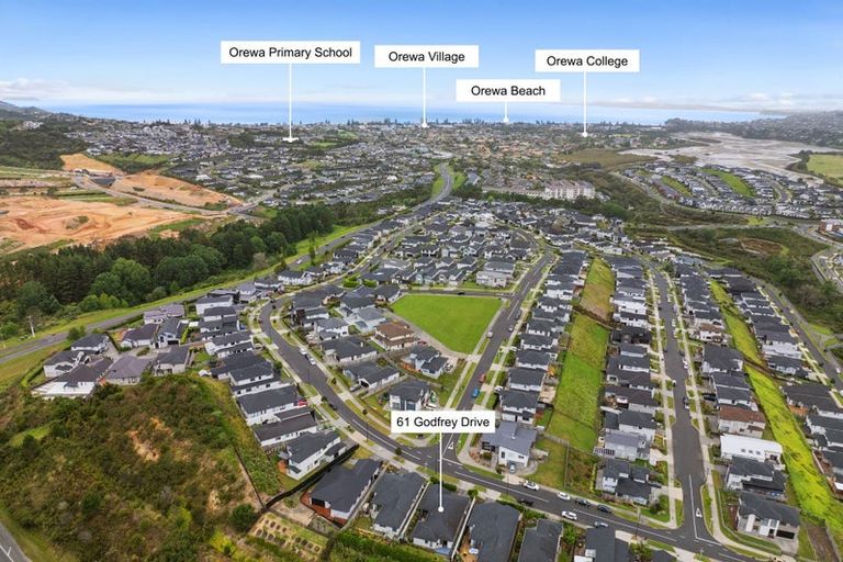 Photo of property in 61 Godfrey Drive, Orewa, 0931