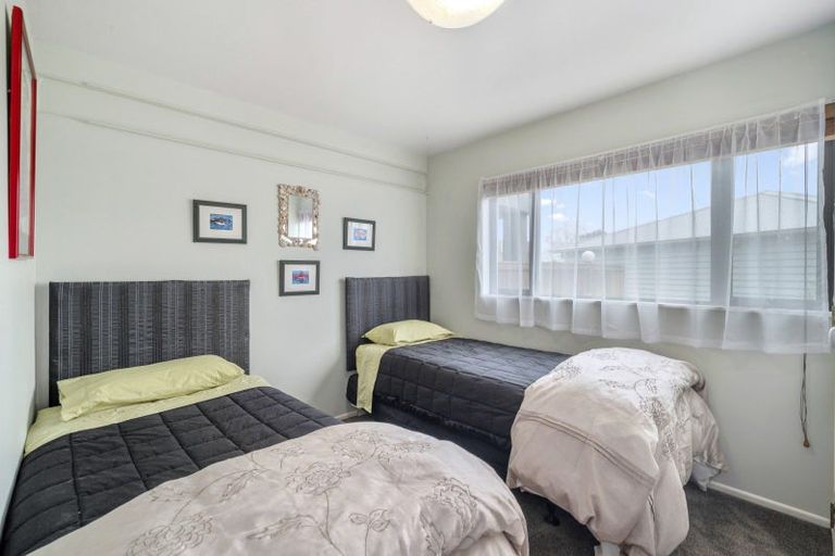 Photo of property in 35 Taharepa Road, Hilltop, Taupo, 3330