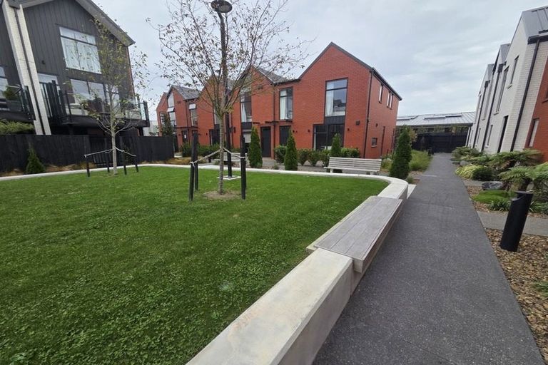 Photo of property in 5/13 Donald Place, St Albans, Christchurch, 8014