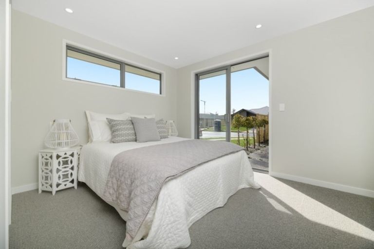 Photo of property in 128 Whakaturou Crescent, Pyes Pa, Tauranga, 3112