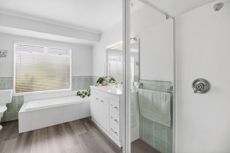 Photo of property in 1/12 Bannings Way, Hobsonville, Auckland, 0618