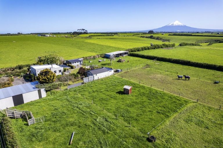 Photo of property in 103 Mclean Road, Okaiawa, Hawera, 4671