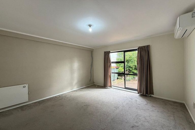 Photo of property in 2/314 Bucklands Road, Bucklands Beach, Auckland, 2012