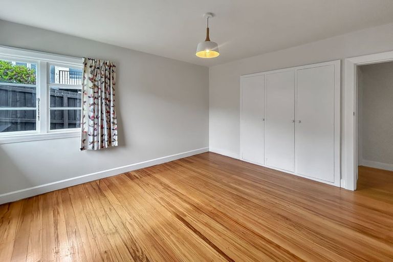 Photo of property in 78 Saint Davids Street, Lyttelton, 8082