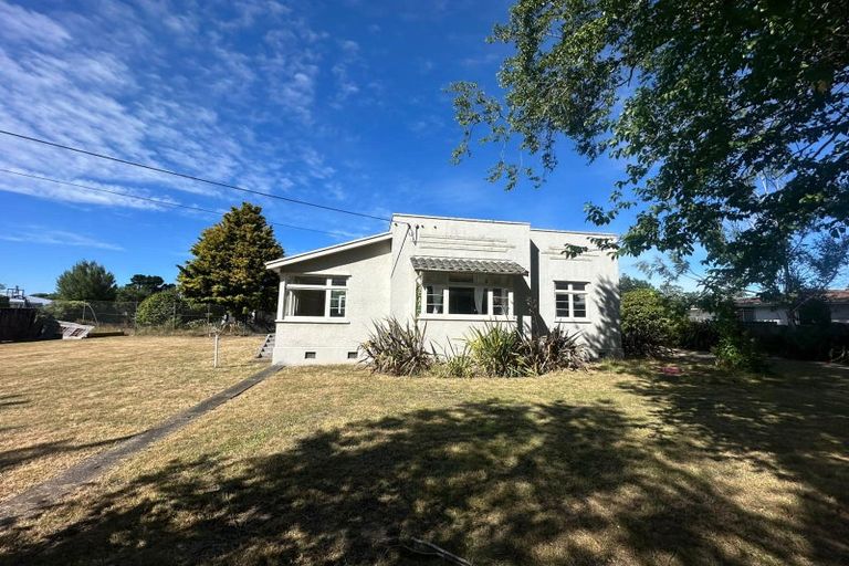 Photo of property in 12 South Belt, Solway, Masterton, 5810