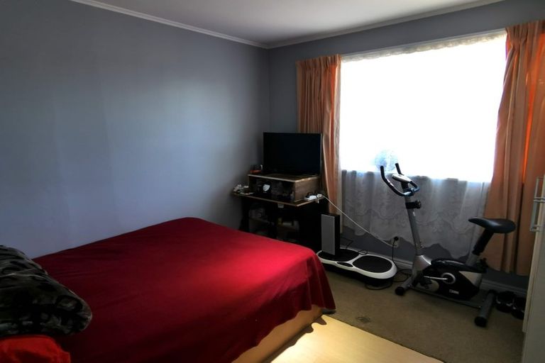 Photo of property in 29 Jupiter Street, Rosehill, Papakura, 2113