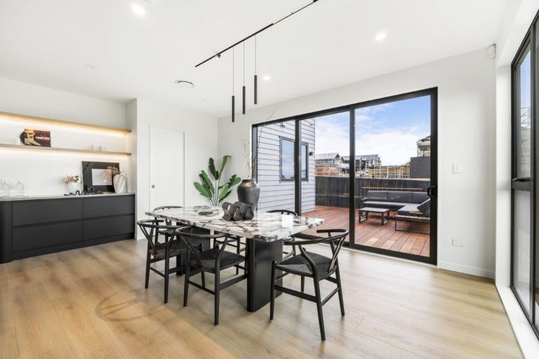 Photo of property in 29 Streamview Way, Long Bay, Auckland, 0630