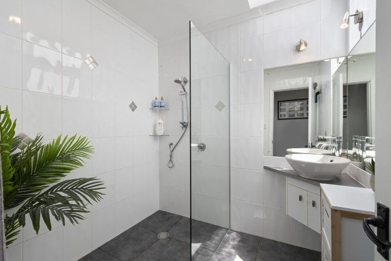 Photo of property in 156 Williams Road, Tokomaru, Palmerston North, 4474