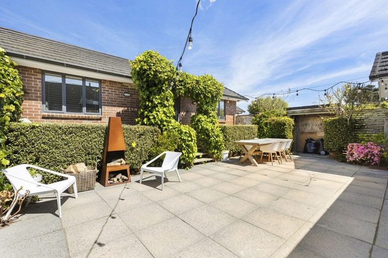 Photo of property in 350 Horokiwi Road, Horokiwi, Wellington, 5016