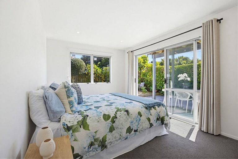 Photo of property in 22a Main Road, Titahi Bay, Porirua, 5022