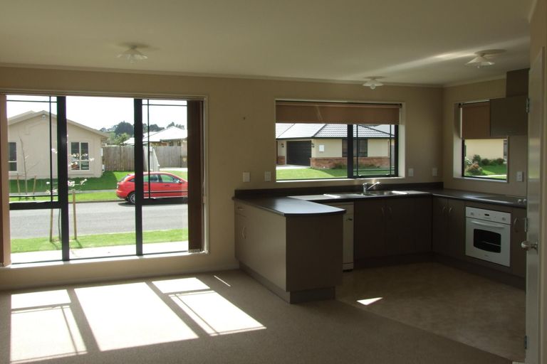 Photo of property in 53 Meridian Grove, Kelvin Grove, Palmerston North, 4414