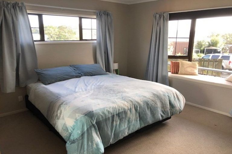 Photo of property in 23 Gerontius Lane, Snells Beach, 0920