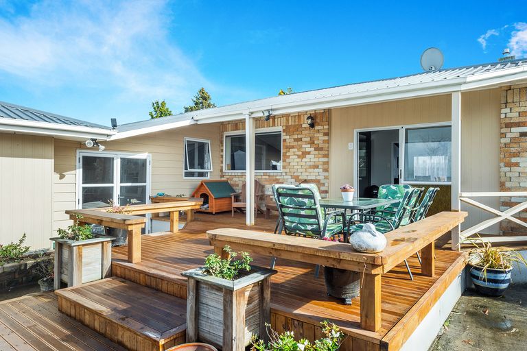 Photo of property in 1 Page Street, Morrinsville, 3300