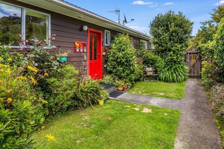 Photo of property in 4b The Track, Plimmerton, Porirua, 5026