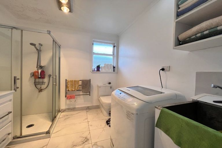 Photo of property in 19 Mcentee Street, Papakura, 2110