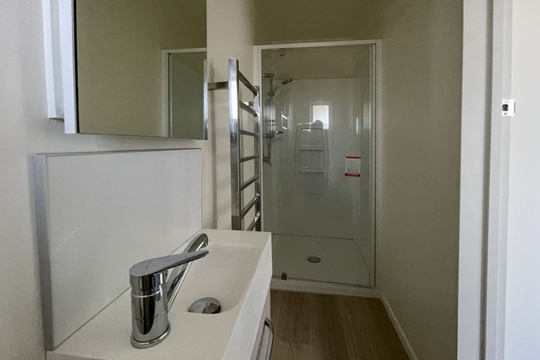 Photo of property in 31 Grahams Road, Ilam, Christchurch, 8041