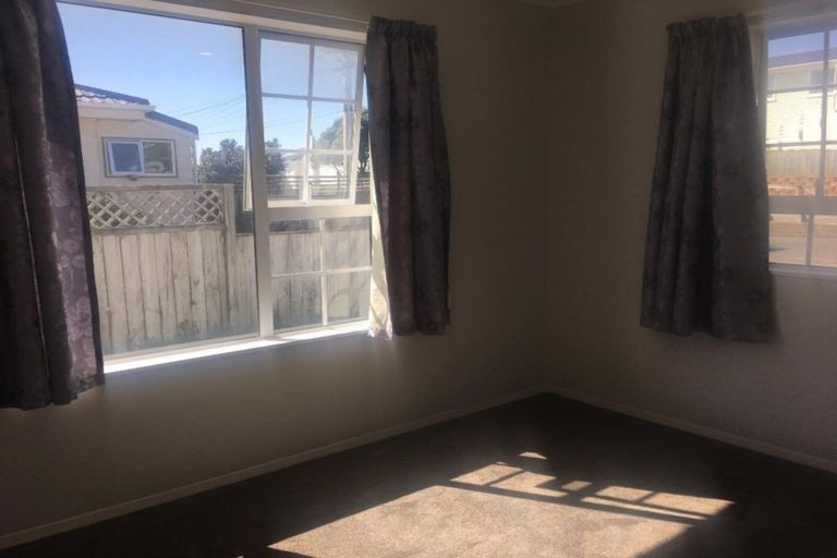 Photo of property in 39 Matatiro Street, Titahi Bay, Porirua, 5022