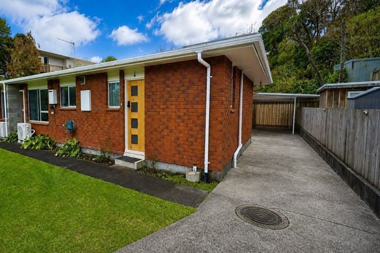 Photo of property in 10 Shaldon Crescent, Blagdon, New Plymouth, 4310