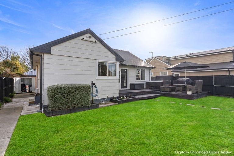 Photo of property in 67 Bower Avenue, New Brighton, Christchurch, 8083