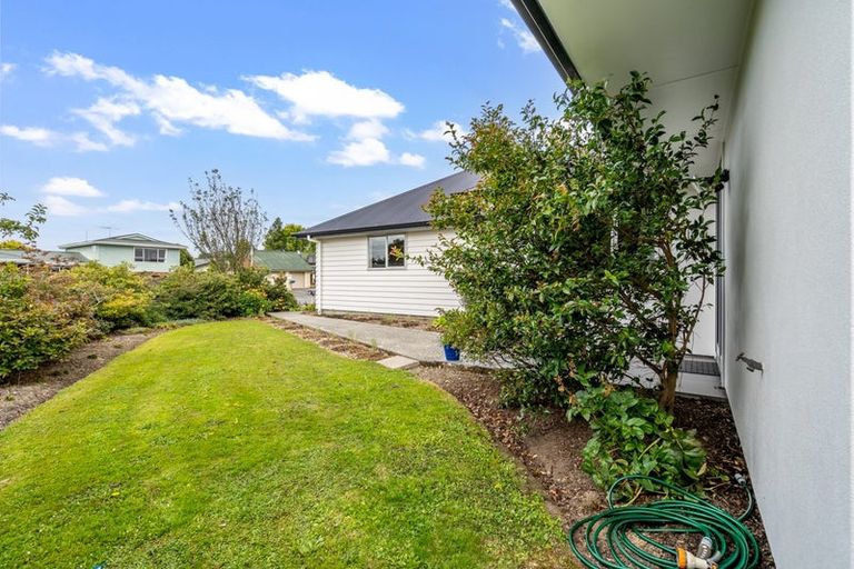 Photo of property in 48 Welsh Road, Winton, 9720