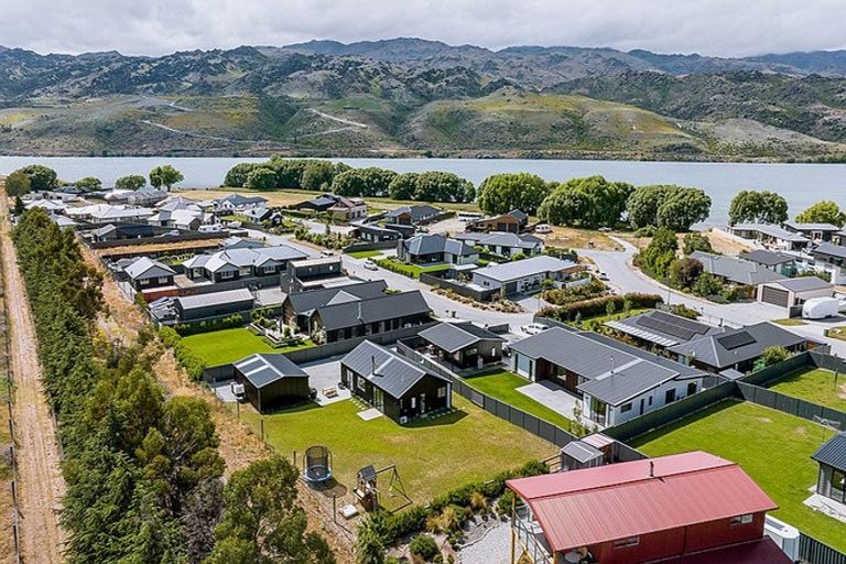 Photo of property in 30 Pegasus Court, Mount Pisa, Cromwell, 9383