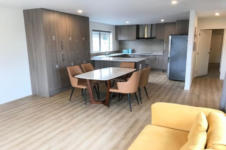 Photo of property in 42 Centennial Avenue, Riccarton, Christchurch, 8041