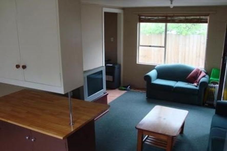 Photo of property in 4/21 Olliviers Road, Phillipstown, Christchurch, 8011