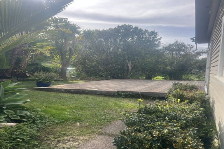 Photo of property in 72 Carlisle Road, Browns Bay, Auckland, 0632