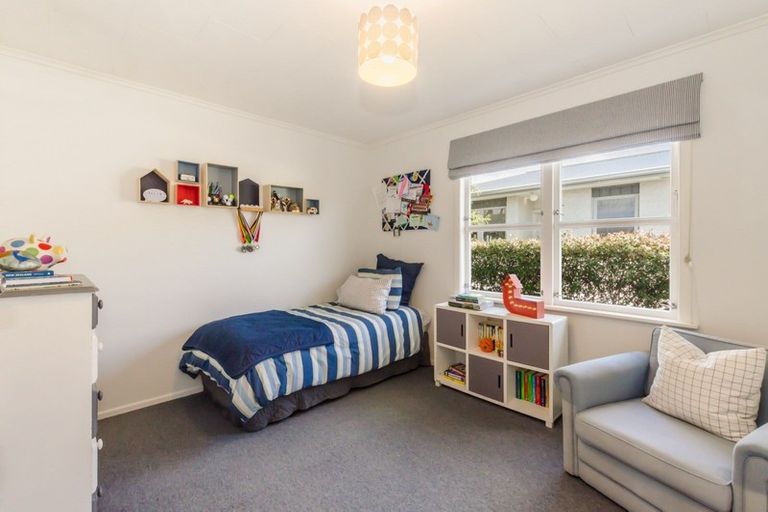 Photo of property in 40 Parata Street, Waikanae, 5036