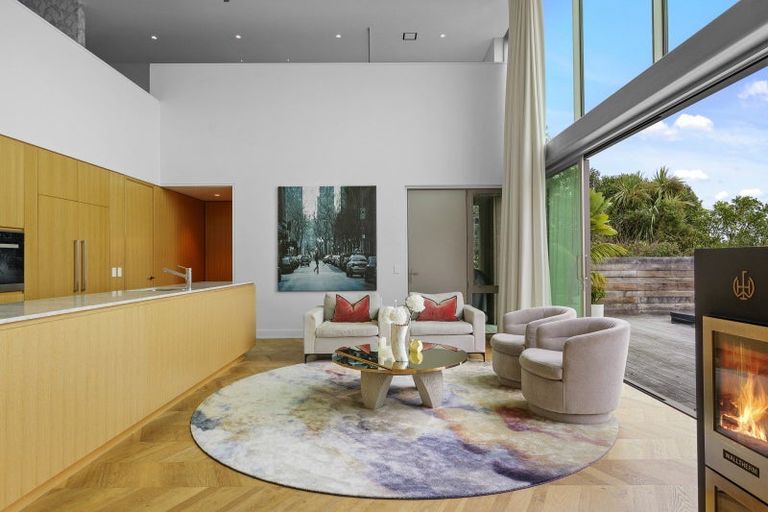 Photo of property in 67 Whaka Terrace, Huntsbury, Christchurch, 8022