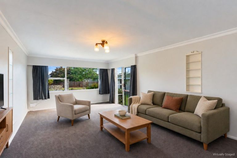 Photo of property in 17 Atmore Avenue, Otaki, 5512