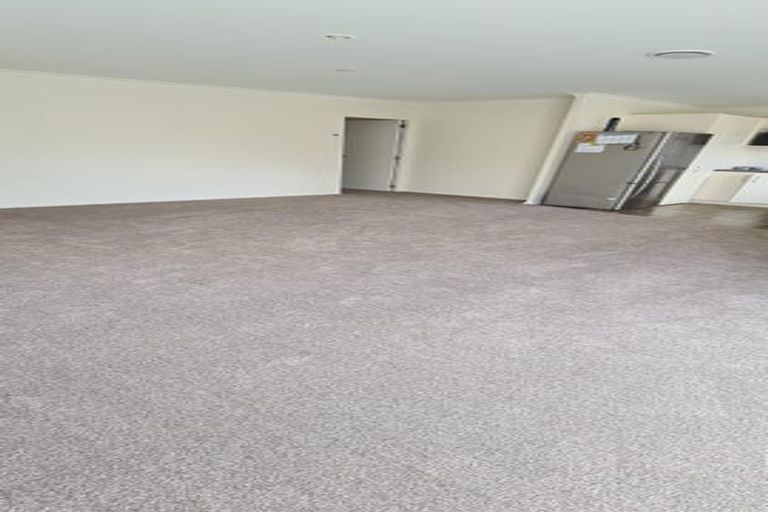 Photo of property in 25 Marblewood Grove, Pukekohe, 2120