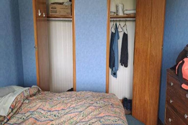 Photo of property in 19 Balmoral Street, Levin, 5510