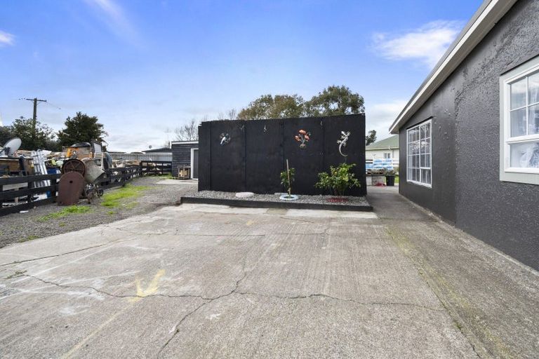 Photo of property in 32 Flower Street, Bulls, 4818