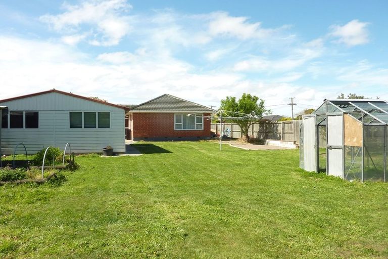 Photo of property in 90 Neill Street, Hornby, Christchurch, 8042