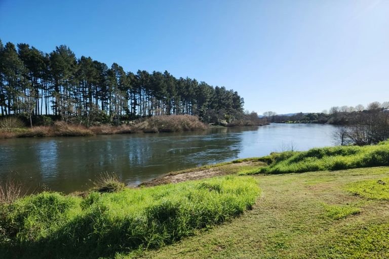 Photo of property in 2171a River Road, Horsham Downs, Hamilton, 3281