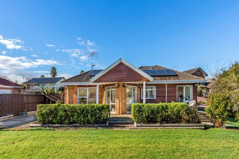 Photo of property in 197 Burswood Drive, Burswood, Auckland, 2013