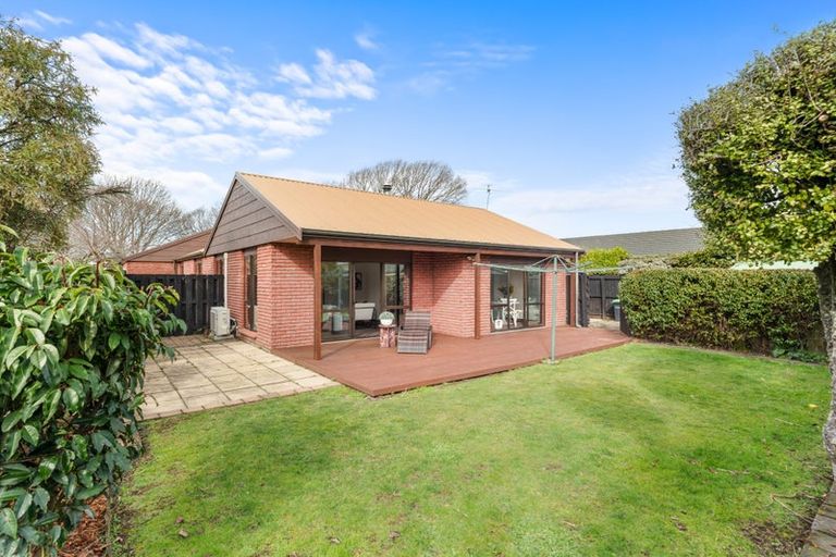 Photo of property in 48 Leacroft Street, Bishopdale, Christchurch, 8053