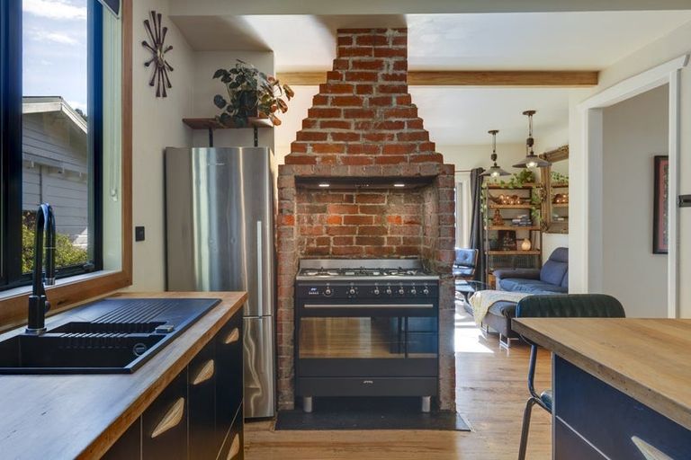 Photo of property in 72 Toi Toi Street, Toi Toi, Nelson, 7010